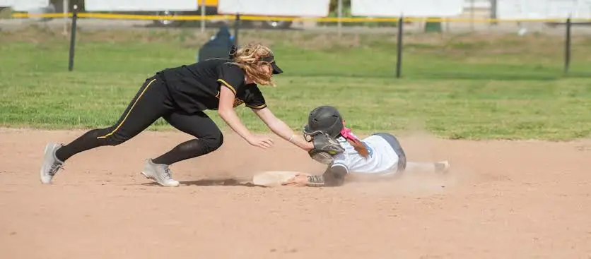 Softball rules