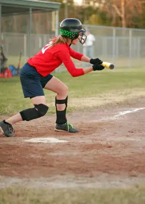 Pitcher home run bunting in softball