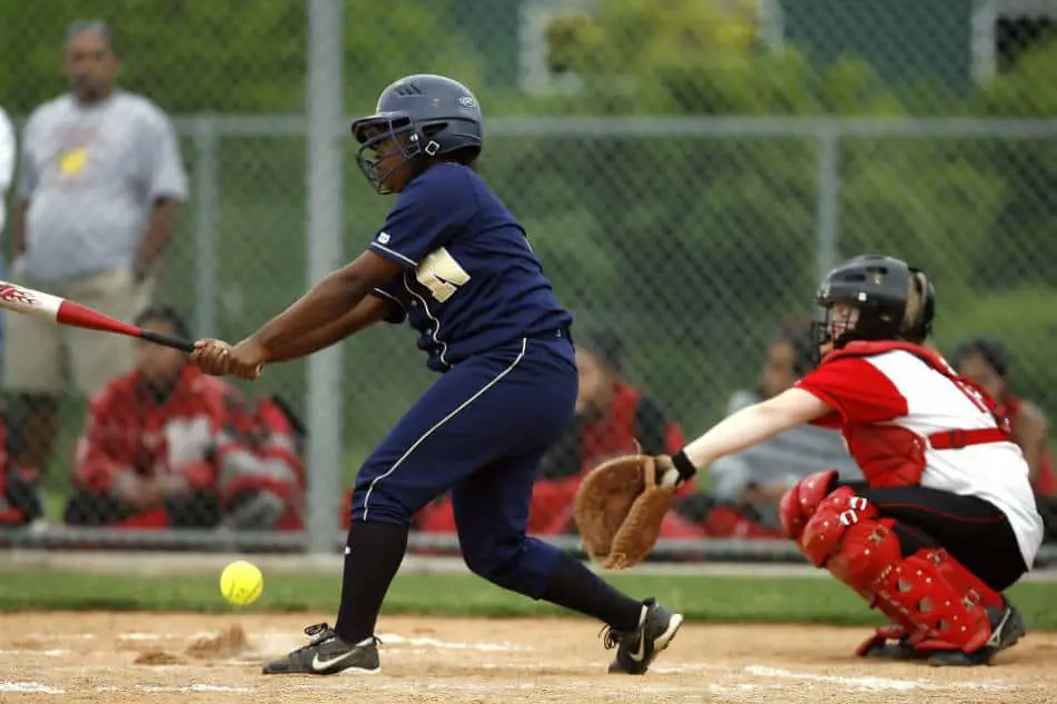 How many innings in softball (seven inning games)